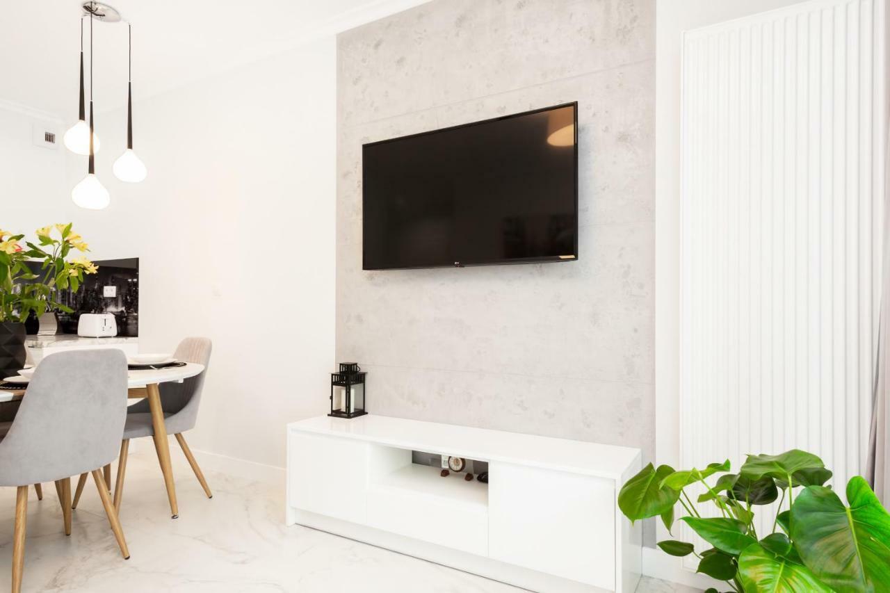 Apartments Warsaw Dzielna By Noclegi Renters ภายนอก รูปภาพ