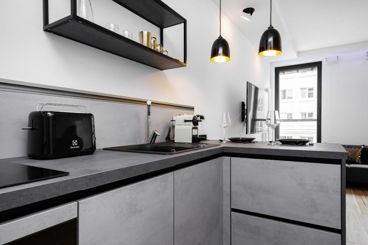 Apartments Warsaw Dzielna By Noclegi Renters ภายนอก รูปภาพ